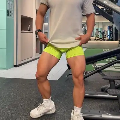 王飞语